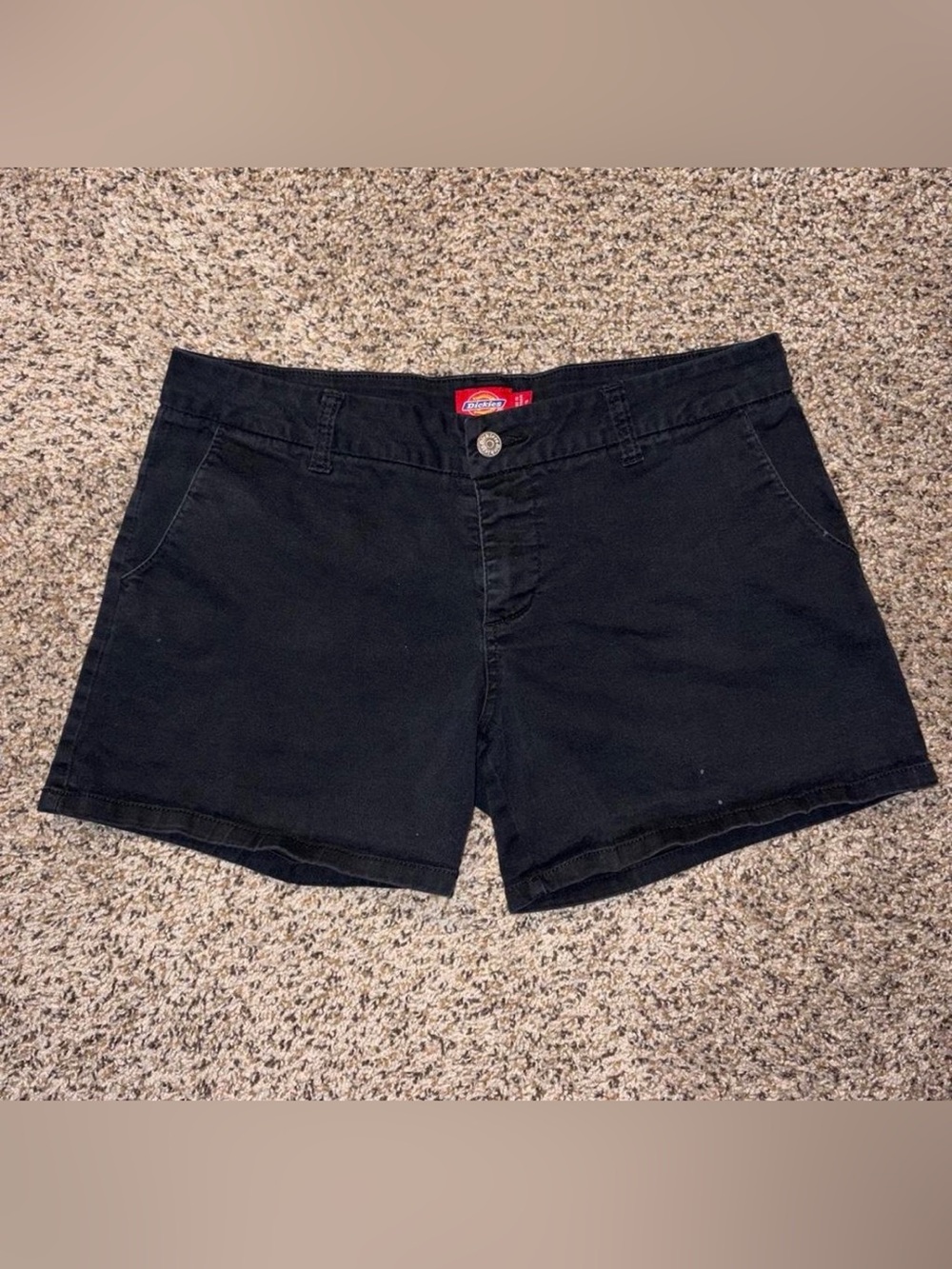 Dickies Women's Black Cargo-Style Shorts